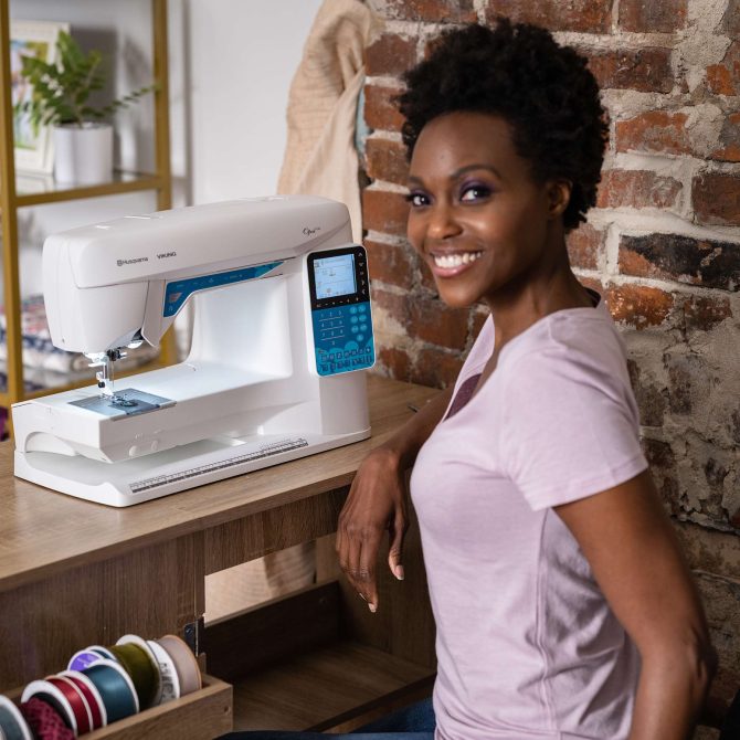 HUSQVARNA® VIKING® Refurbished OPAL™ 650 Sewing Machine - Image 3