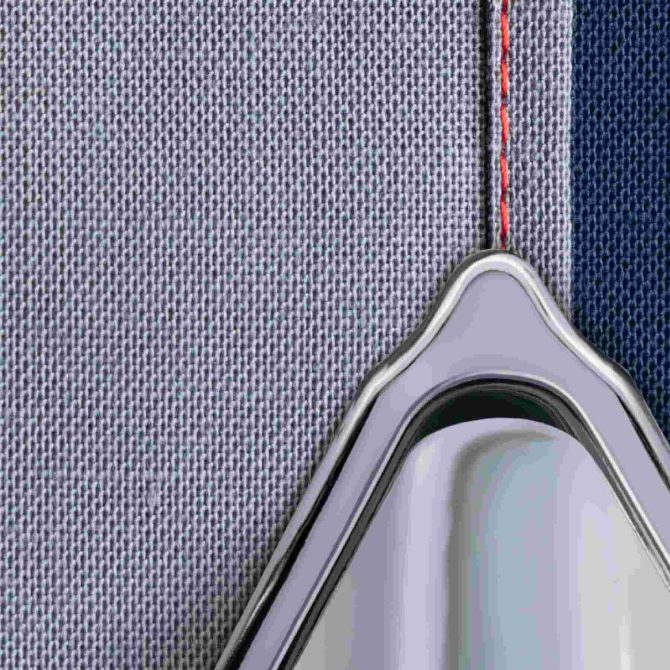 SINGER® SteamCraft Plus Steam Iron Mint/Gray - Image 9