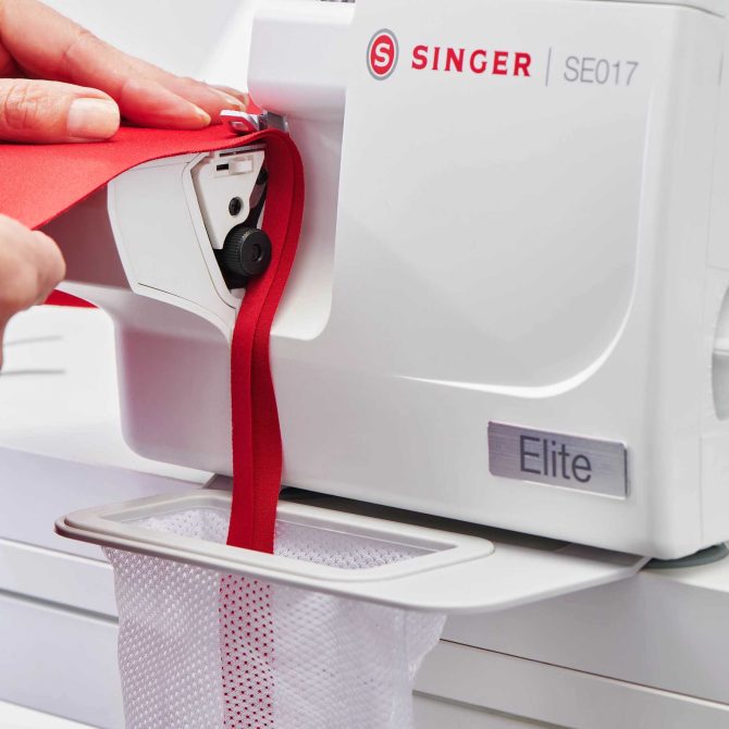 SINGER® SE017 Elite Serger - Image 4