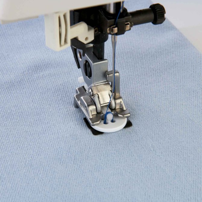 PFAFF® Sew-On Button Foot - Image 2