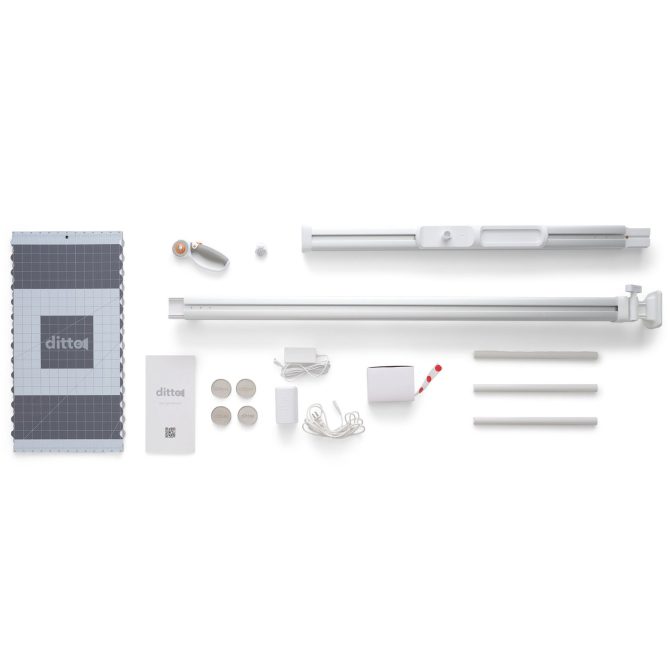 SINGER® Ditto Pattern Projector - Image 8