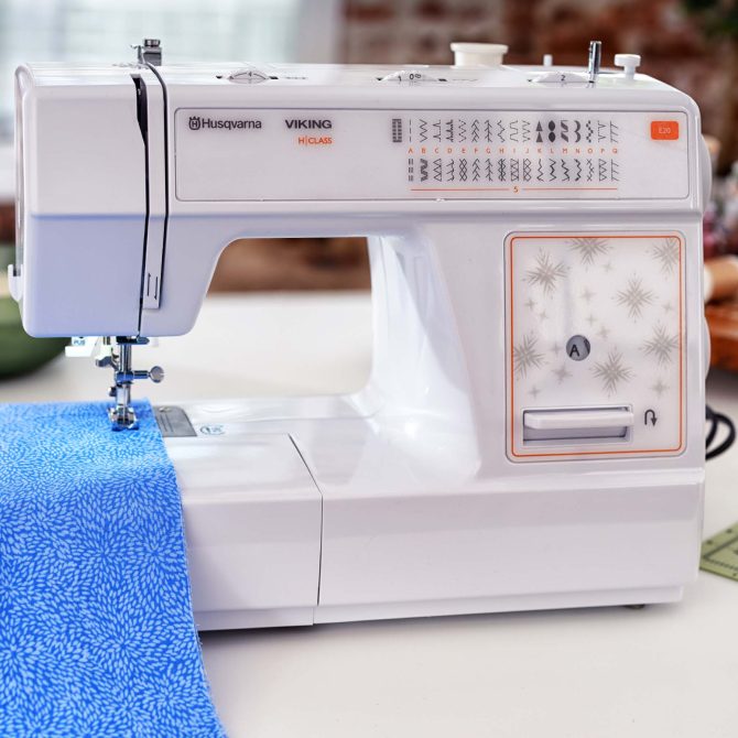 HUSQVARNA® VIKING® H|CLASS™ E20 Sewing Machine - Image 5