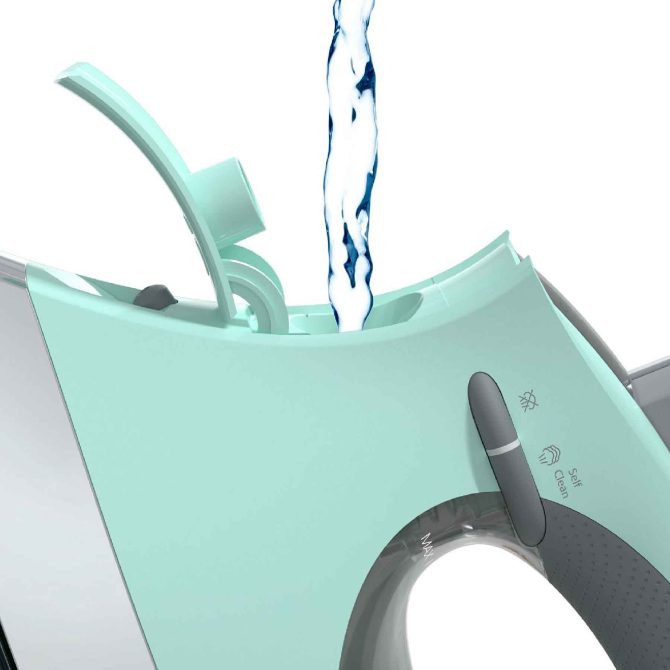 SINGER® SteamCraft Plus Steam Iron Mint/Gray - Image 3