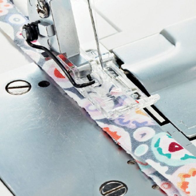 PFAFF® Coverstitch Feet Kit - Image 5