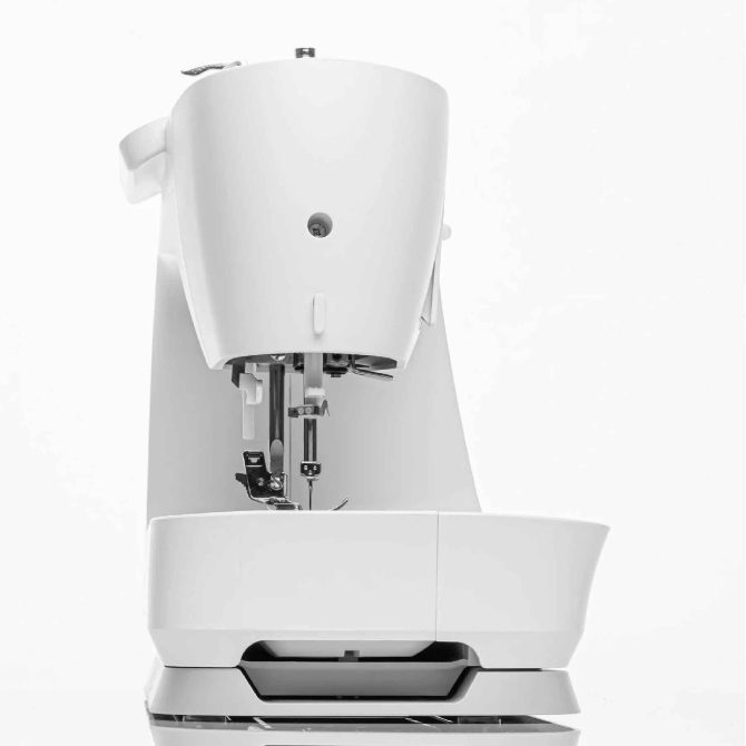 SINGER® C7250 Sewing Machine with Extension Table - Image 3