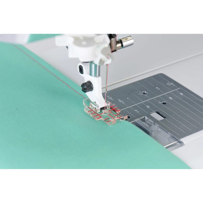 HUSQVARNA® VIKING® Quilters Bundle - Image 4
