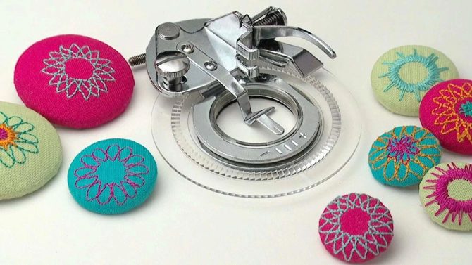 SINGER® Flower Stitch Attachment - Image 3