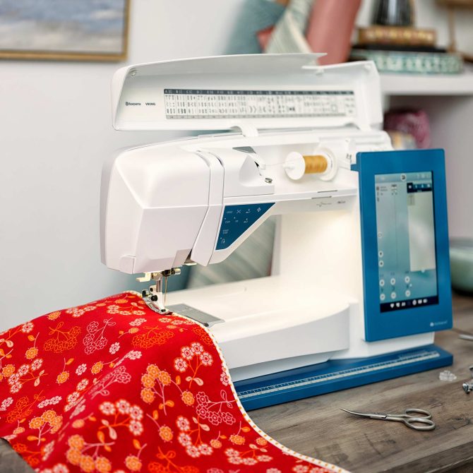 HUSQVARNA® VIKING® DESIGNER SAPPHIRE™ 85 Sewing & Embroidery Machine - Image 6