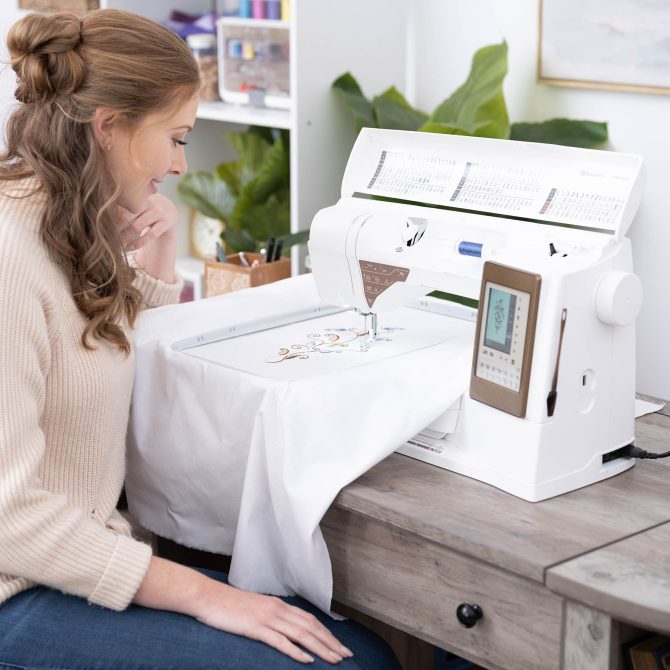 HUSQVARNA® VIKING® DESIGNER TOPAZ™ 50 Sewing & Embroidery Machine - Image 2