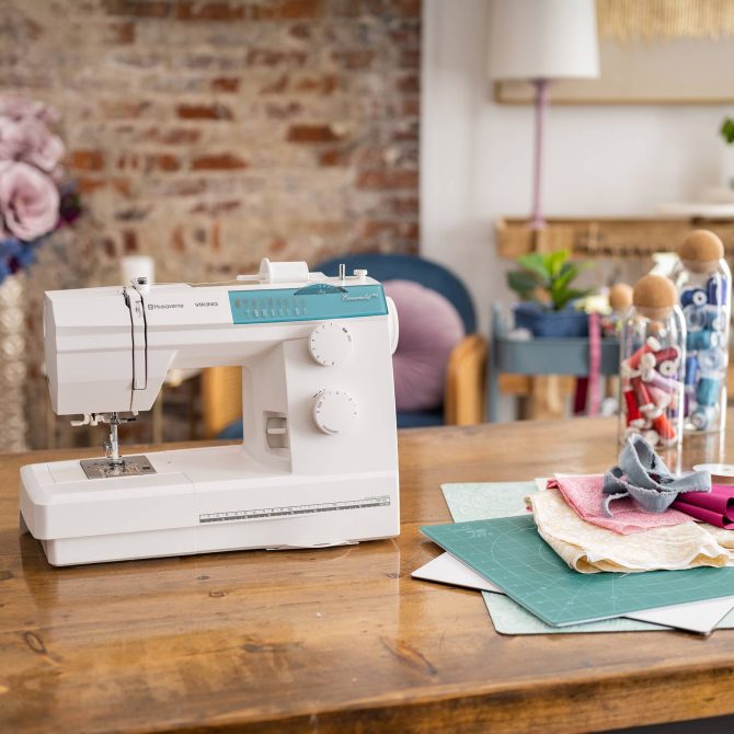 HUSQVARNA® VIKING® EMERALD™ 116 Sewing Machine - Image 2