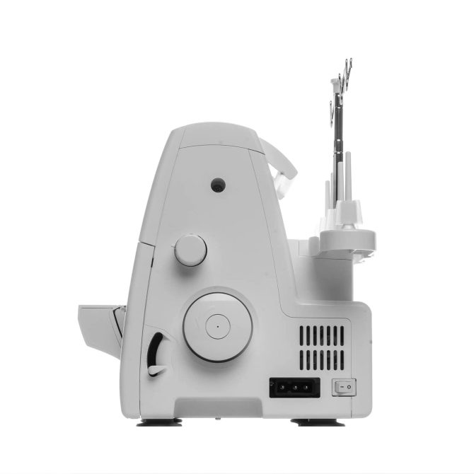 SINGER® S0100 Serger - Image 5