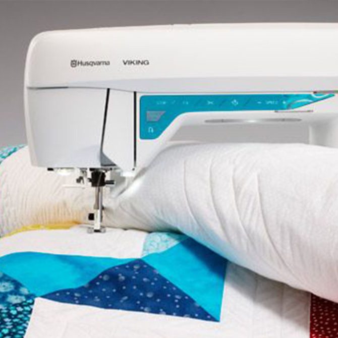 HUSQVARNA® VIKING® OPAL™ 670 Sewing Machine - Image 4