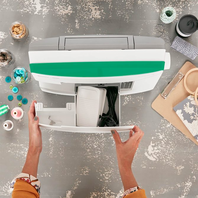 HUSQVARNA® VIKING® DESIGNER JADE™ 35 Sewing & Embroidery Machine - Image 7