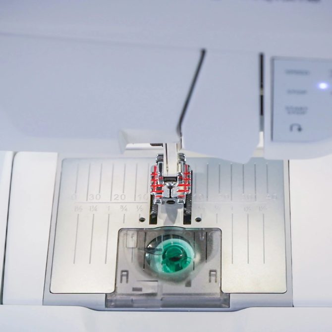 HUSQVARNA® VIKING® Refurbished BRILLIANCE™ 75Q Sewing Machine - Image 6
