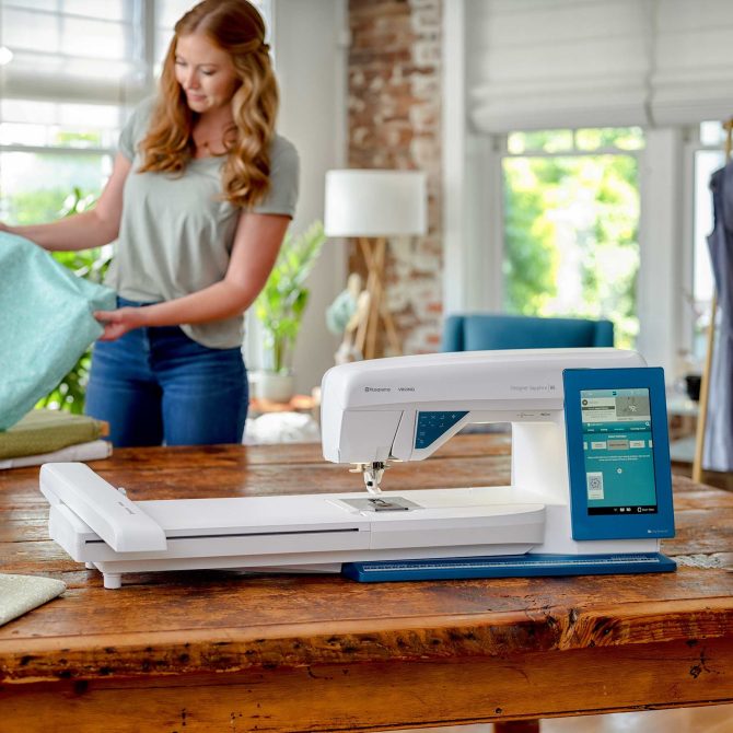 HUSQVARNA® VIKING® Refurbished DESIGNER SAPPHIRE™ 85 Sewing & Embroidery Machine - Image 10