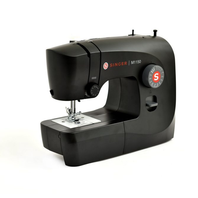 SINGER® M1150 Black Sewing Machine - Image 3