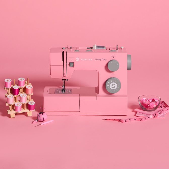 SINGER® Heavy Duty 4411 Pink Sewing Machine - Image 2