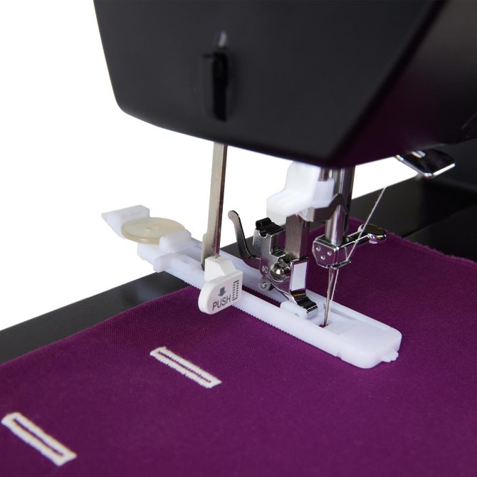Heavy Duty 6600C Sterling Sewing Machine & Black Hard Case Bundle - Image 8