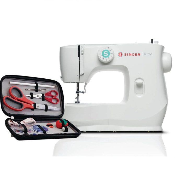 SINGER® M1500 Sewing Machine with Bonus Sewing Kit