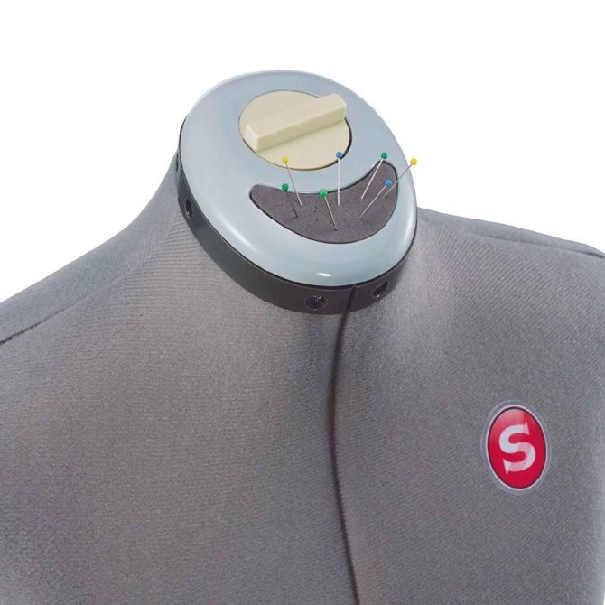 SINGER® Adjustable Dress Form- Medium/Large - Image 9
