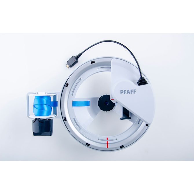 PFAFF® creative icon™ 2 Embellishment Attachment - Image 6