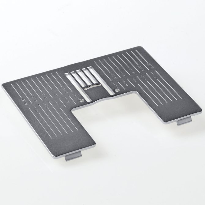PFAFF® Zigzag Needle Plate with Inch Markings