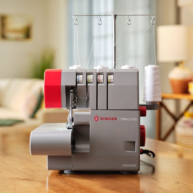 SINGER® HD0450S Heavy Duty Serger - Image 2