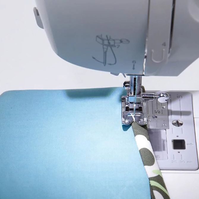 SINGER® Fashion Mate™ 3333 Sewing Machine - Image 5
