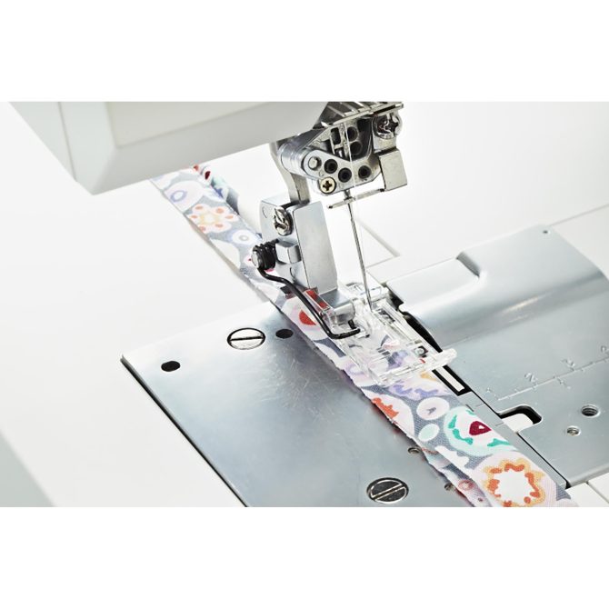 HUSQVARNA® VIKING® Coverstitch Feet Kit - Image 4