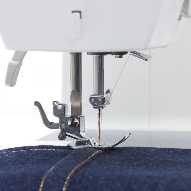 SINGER® | PRISMA™ Heavy Duty Sewing Machine - Image 8