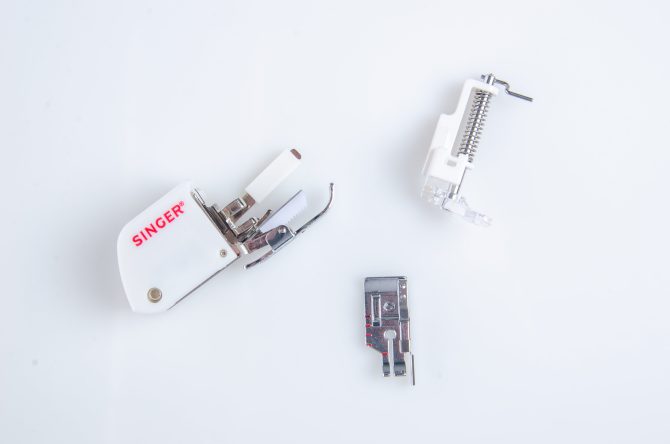 SINGER® Quilting Presser Foot Kit - Image 2
