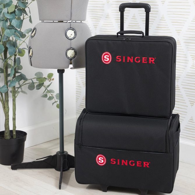 SINGER® SE9180/9150 Luggage Set - Image 7