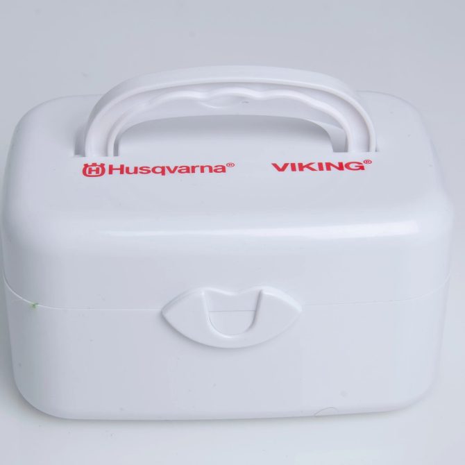 HUSQVARNA® VIKING® Bobbin Winder - Image 4
