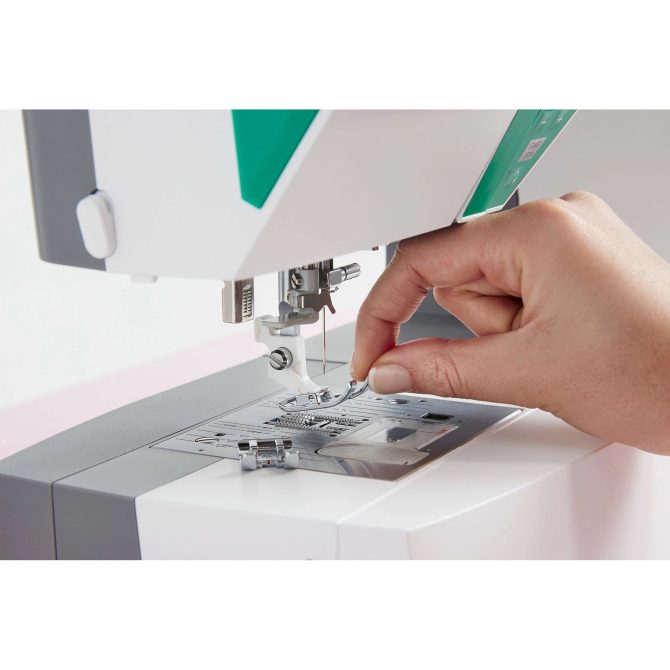 HUSQVARNA® VIKING® JADE™ 20 Sewing Machine - Image 3