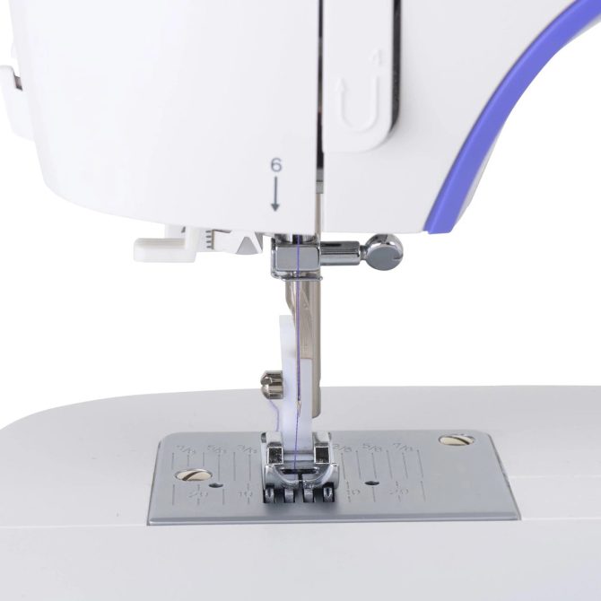 SINGER® Refurbished M3400 Sewing Machine - Image 4