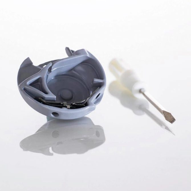 PFAFF® creative™ Bobbin Case (J) - Image 3