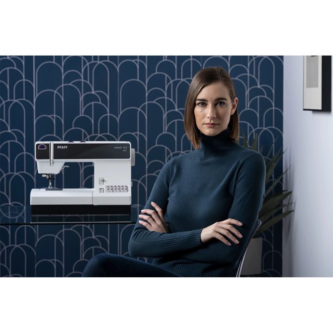 PFAFF® select™ 4.2 Sewing Machine - Image 2