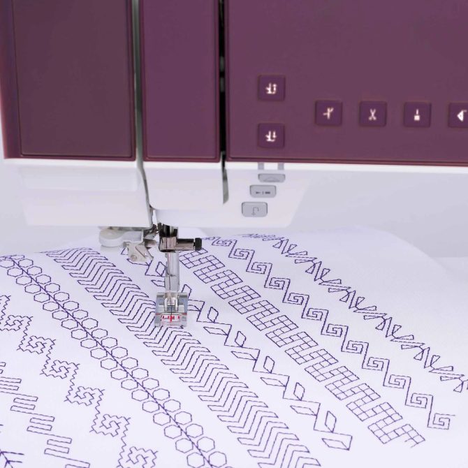 PFAFF® creative icon™ 2 Sewing & Embroidery Machine - Image 7